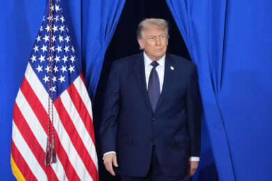 Iran, Trump: “Se ci saranno novità saranno solo buone notizie”. Media Teheran frenano: “Ostruzionismo Usa, rischio annullamento” – La diretta