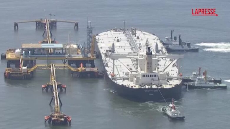 Idemitsu Maru, la prima petroliera giapponese ad aver superato Hormuz da inizio guerra