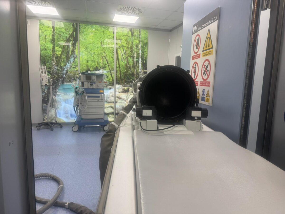 Parkinson e tremore: a Napoli primi 10 pazienti per nuovo ‘caschetto’ a ultrasuoni Parkinson e tremore: a Napoli primi 10 pazienti per nuovo ‘caschetto’ a ultrasuoni