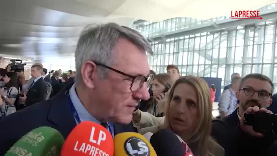 landini aumento salari tema fondamentale ma meloni non ne parla da Lapresse.it landini aumento salari tema fondamentale ma meloni non ne parla