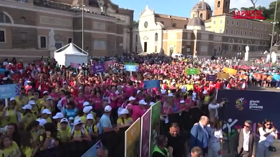 giochi della giovent249 oltre 6 mila persone da tutta italia per la cerimonia di apertura da Lapresse.it giochi della giovent249 oltre 6 mila persone da tutta italia per la cerimonia di apertura