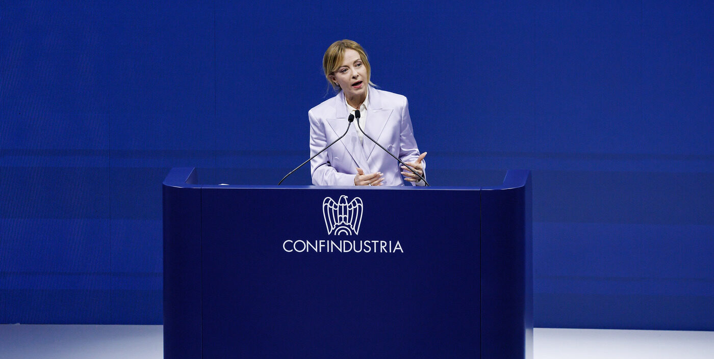 Meloni all’UE: “L’Italia credibile e autorevole, non più anello debole dell’Europa” Meloni all’UE: “L’Italia credibile e autorevole, non più anello debole dell’Europa”