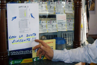 Superenalotto, il sei manca da un anno: quanto vale alla prossima estrazione