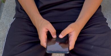 Chat antisemite di FdI, bufera sul partito in Trentino: opposizioni chiedono informativa Meloni