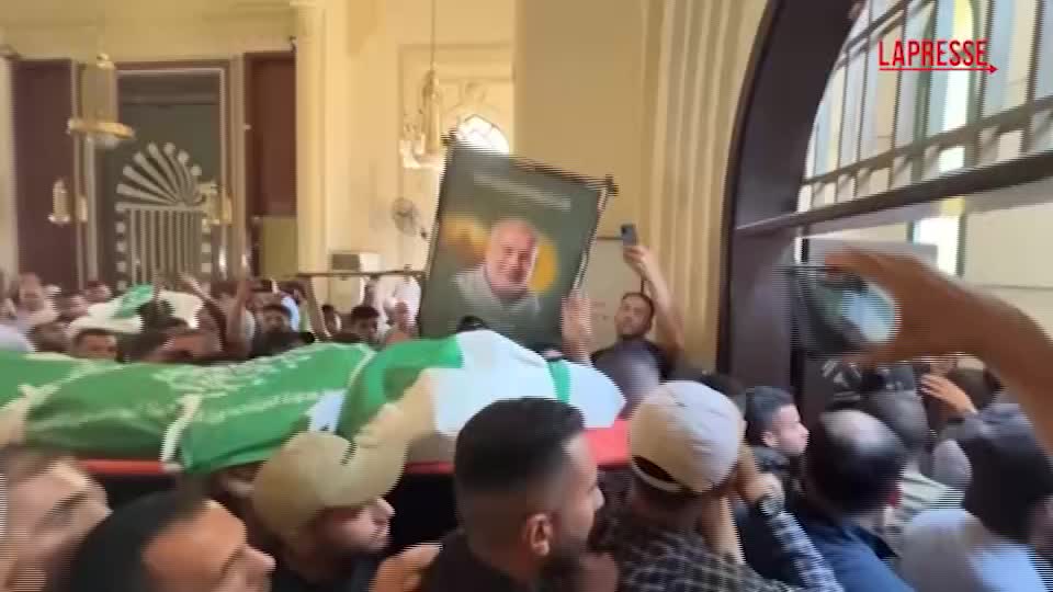 gaza ucciso da israele capo dell ala militare di hamas i funerali di mohammed odeh da Lapresse.it gaza ucciso da israele capo dell ala militare di hamas i funerali di mohammed odeh