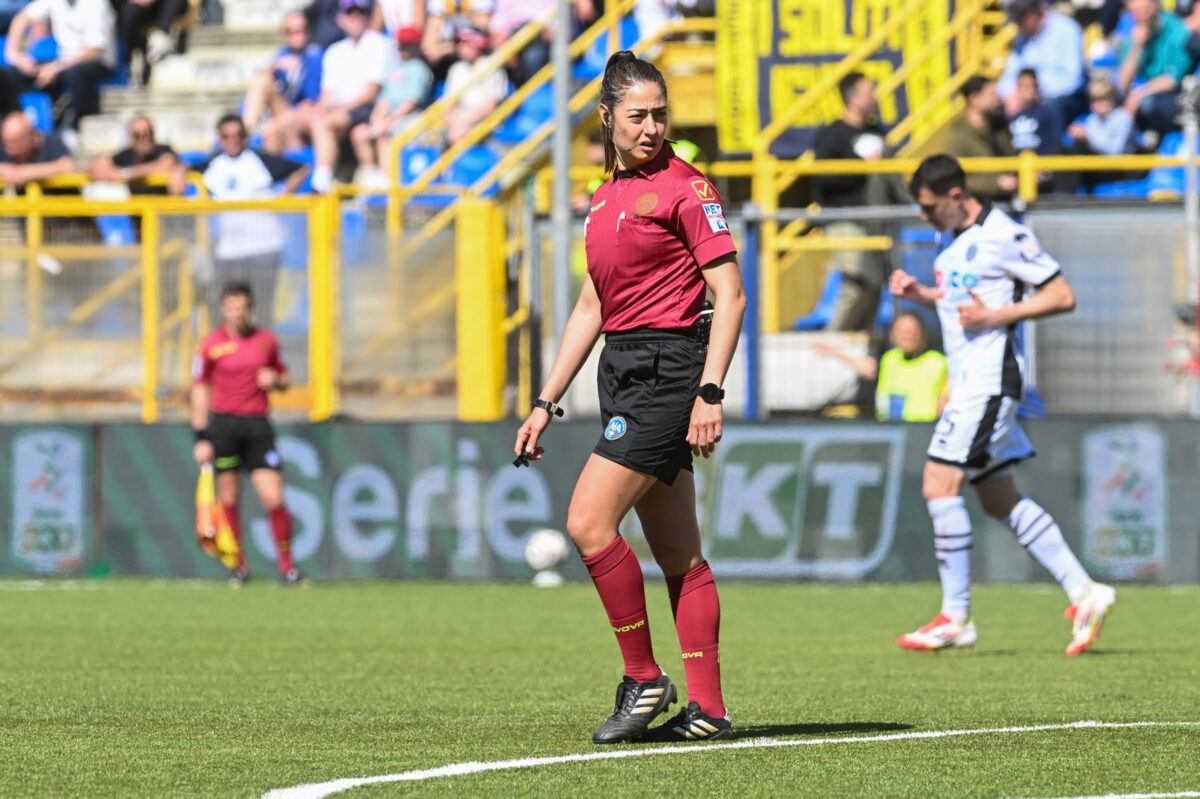 arbitri voto basso per ferrieri caputi indaga la figc da Lapresse.it arbitri voto basso per ferrieri caputi indaga la figc