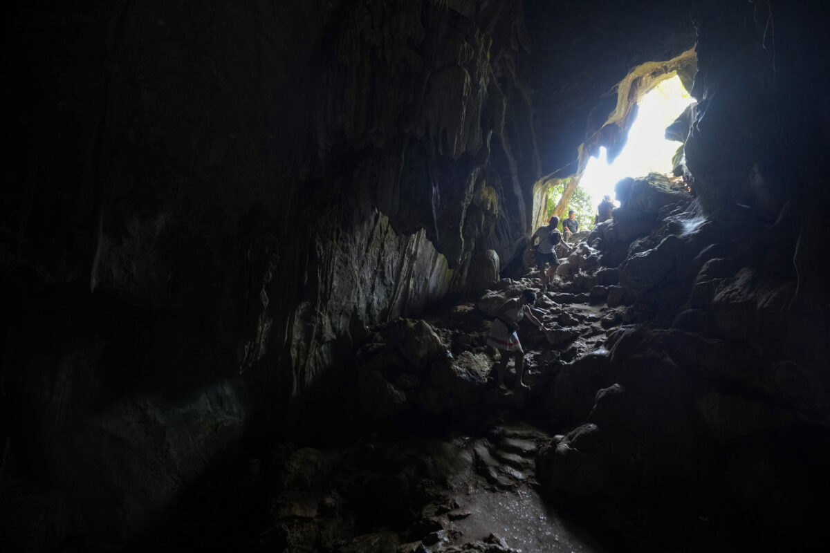 laos dispersi in una grotta per oltre una settimana ritrovati vivi in 5 da Lapresse.it laos dispersi in una grotta per oltre una settimana ritrovati vivi in 5