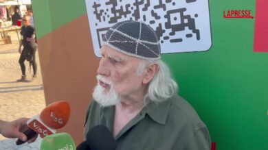 Medio Oriente, Moni Ovadia: “Sionisti criminali non meno dei nazisti”