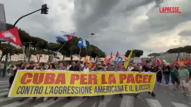 Cuba, a Roma manifestazione sotto ambasciata Usa: “No all’aggressione militare”