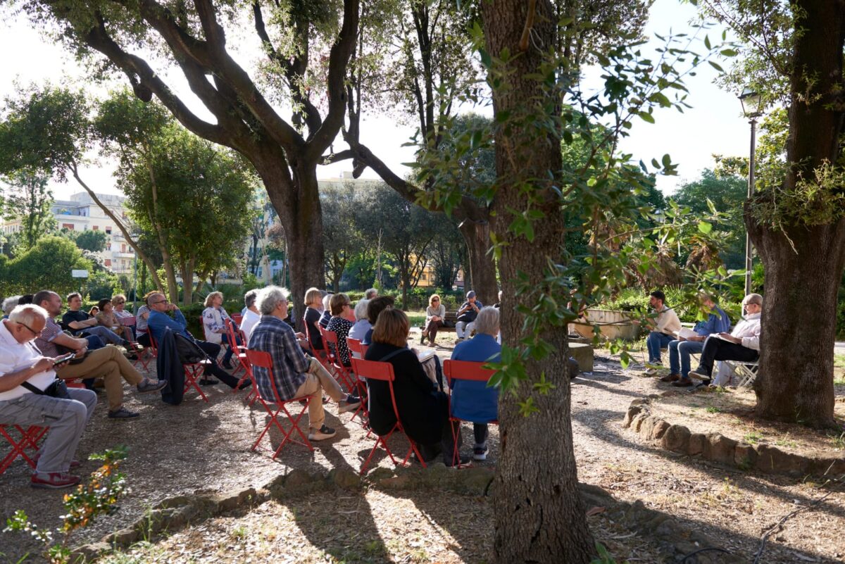 Roma, ‘La città dei libri’ nei giardini di Villa Lais Roma, ‘La città dei libri’ nei giardini di Villa Lais