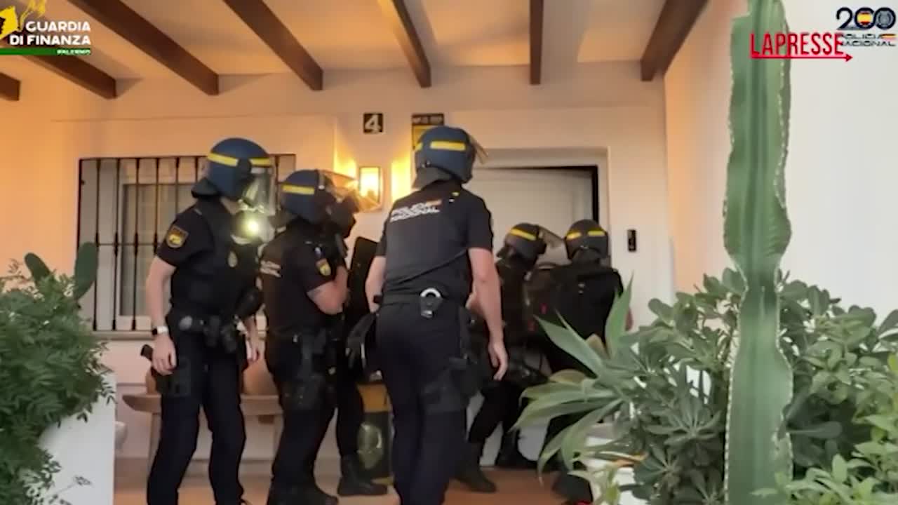 messina denaro dagli orologi alle ville e auto di lusso questo lo sconfinato tesoro del boss da Lapresse.it messina denaro dagli orologi alle ville e auto di lusso questo lo sconfinato tesoro del boss