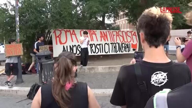 Roma, la denuncia degli studenti aggrediti sotto gli uffici regionali