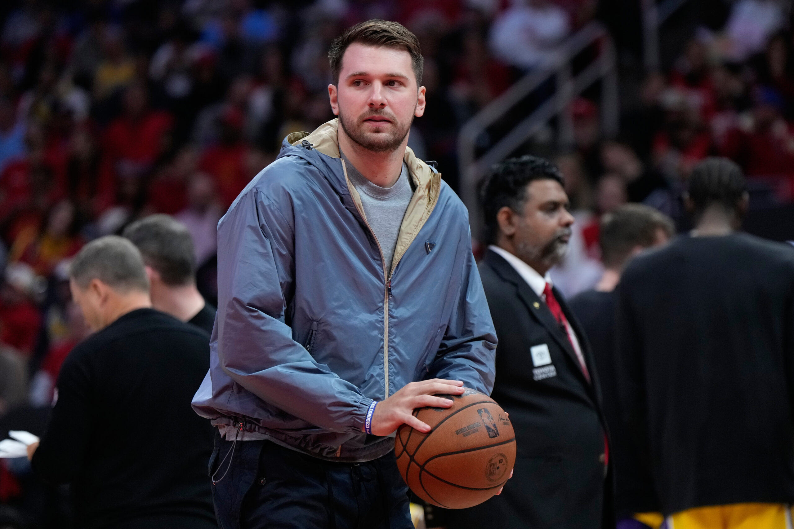 Basket, la star Nba Doncic riporta Roma in serie A Basket, la star Nba Doncic riporta Roma in serie A