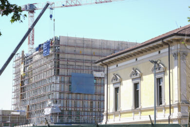Milano, schiavitù e pizzo per costruire il nuovo Consolato Usa