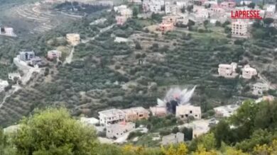 Libano, raid israeliano nel sud del Paese: il momento dell'attacco