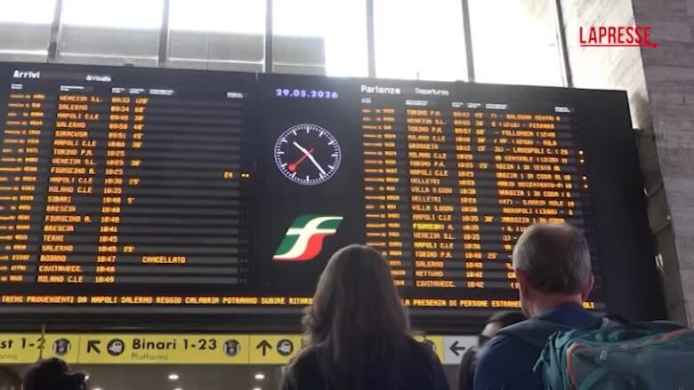 Sciopero, lunghe attese a Roma Termini: treni cancellati e ritardi fino a 2 ore