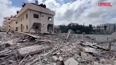 Libano, la città di Nabatiyeh in macerie dopo i raid israeliani