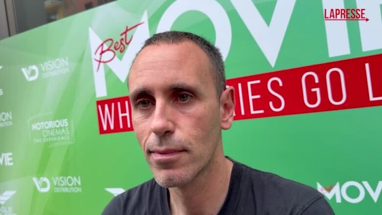Zerocalcare: "De Gregori? Schierarsi per forza non fa bene a causa"