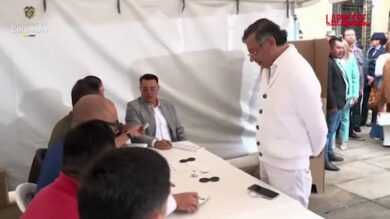 Colombia, il presidente uscente Petro va a votare