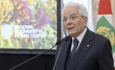 2 giugno, Mattarella: “La Repubblica nata da un corale e sincero esercizio di democrazia”