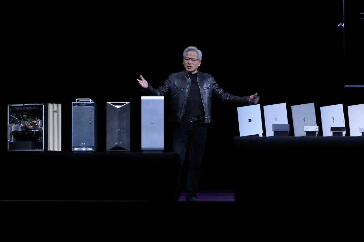Galleria foto 'Nvidia lancia nuovo processore Rtx Spark: “Reinventeremo il pc”' - foto 1
