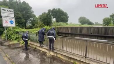 Il Lambro in piena a Milano, i residenti: "Viviamo con al paura"