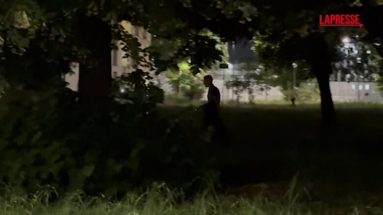 Milano, accoltellato durante una rapina: i Carabinieri sul posto