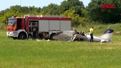 Croazia, aereo si schianta in un campo in Istria: quattro morti