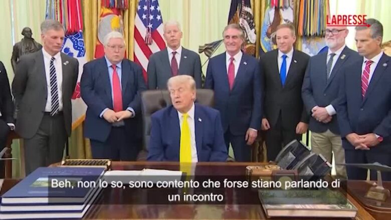 Ucraina, Trump: "Felice che Zelensky e Putin parlino di incontrarsi"