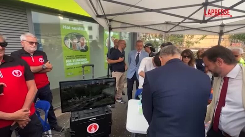 Tornado a Roma, il sindaco Gualtieri sui luoghi colpiti dal maltempo