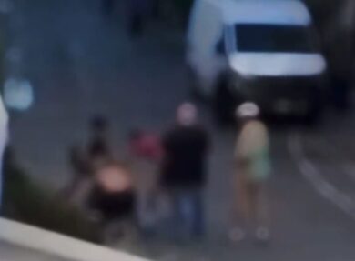 Porto San Giorgio, 40enne pestato a sangue dal ‘branco’: era intervenuto per difendere la figlia