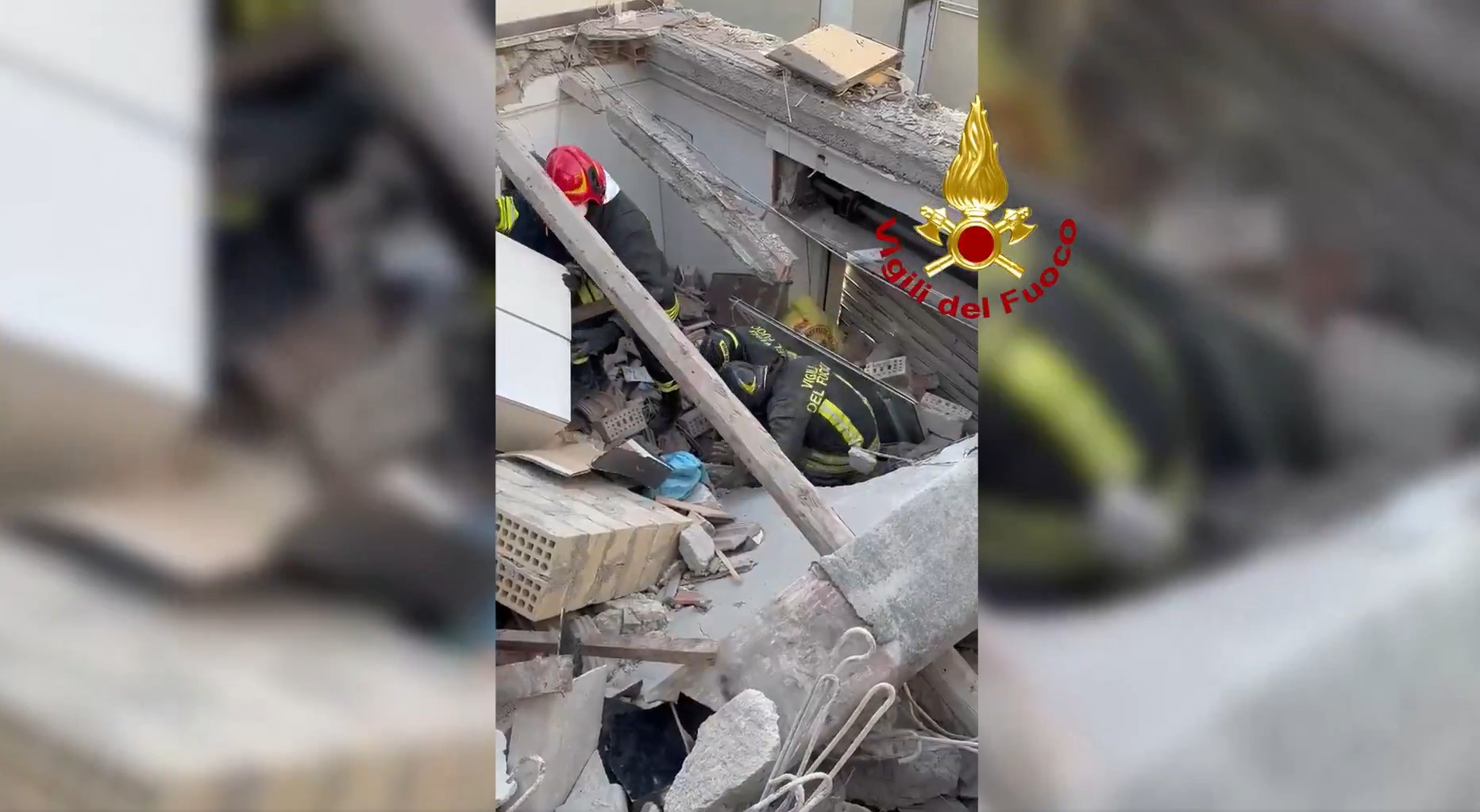 Porto Sant’Elpidio, crolla una palazzina: muore un uomo, si cerca una 90enne dispersa