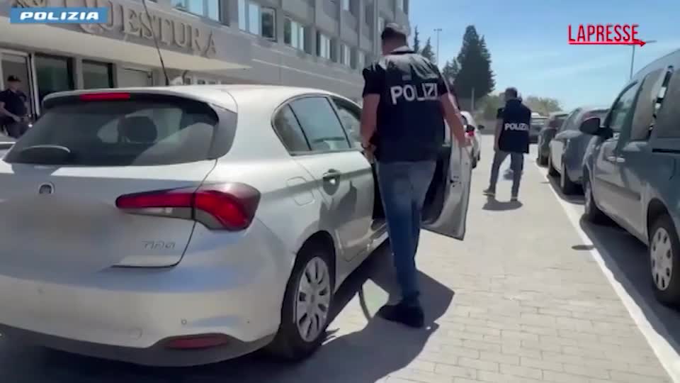 Catania: vasta operazione antimafia della Polizia, impegnati 200 agenti