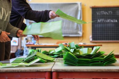Ballottaggio elezioni comunali 2026, urne chiuse: lo spoglio in diretta