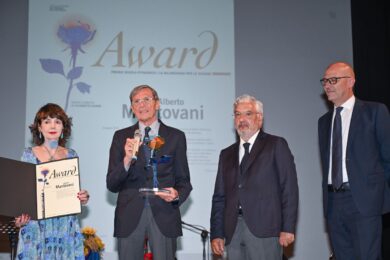 Alberto Mantovani, il Premio Scuola Pitagorica e la novità in Humanitas