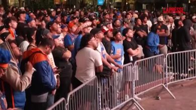Finals Nba 2026, tifosi Knicks radunati davanti ai maxi schermi a New York per gara 3: delusione dopo il match