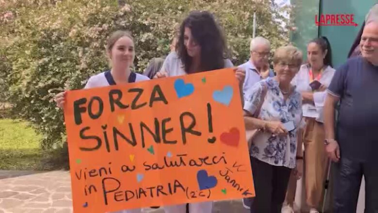 Sinner al San Raffaele, fan si radunano in attesa della sua uscita