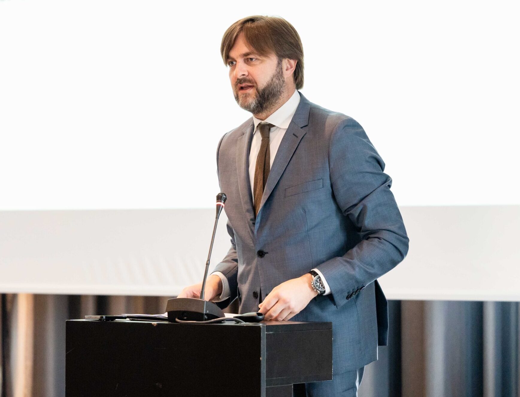 ministro croazia imprese e infrastrutture per migliorare la cooperazione da Lapresse.it ministro croazia imprese e infrastrutture per migliorare la cooperazione