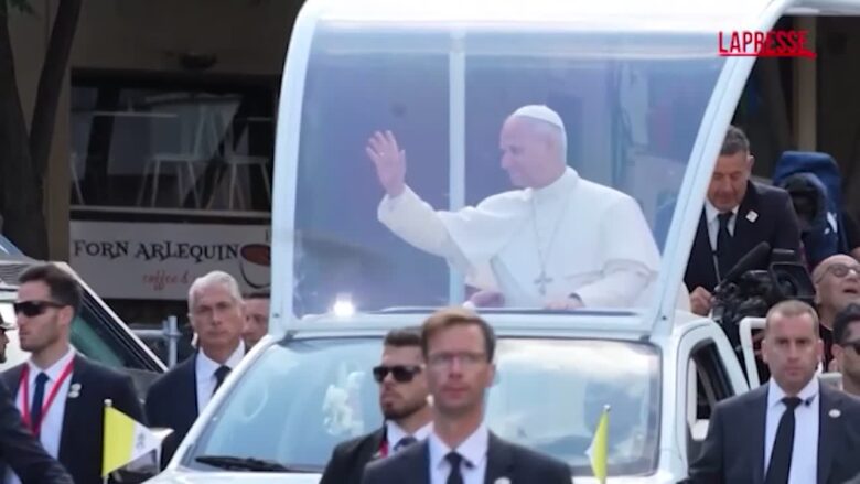 Papa Leone XIV alla Sagrada Familia: Prevost accolto dai reali di Spagna