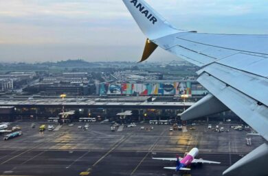 Crisi carburanti e voli per l’estate, Unem rassicura: “Non avremo problemi di jet fuel”