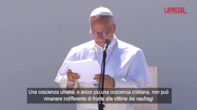 Papa Leone XIV a Tenerife, il monito ai trafficanti di esseri umani: "Fermatevi e convertitevi"