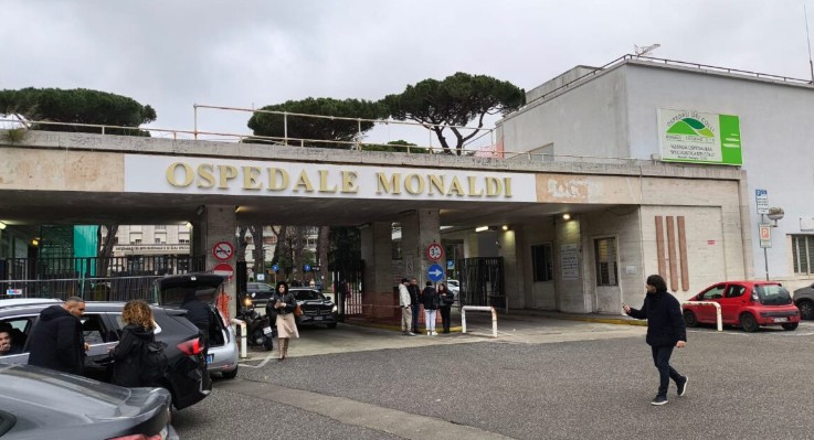 bimbo morto dopo trapianto a napoli due medici del monaldi interdetti per 12 e 7 mesi da Lapresse.it bimbo morto dopo trapianto a napoli due medici del monaldi interdetti per 12 e 7 mesi