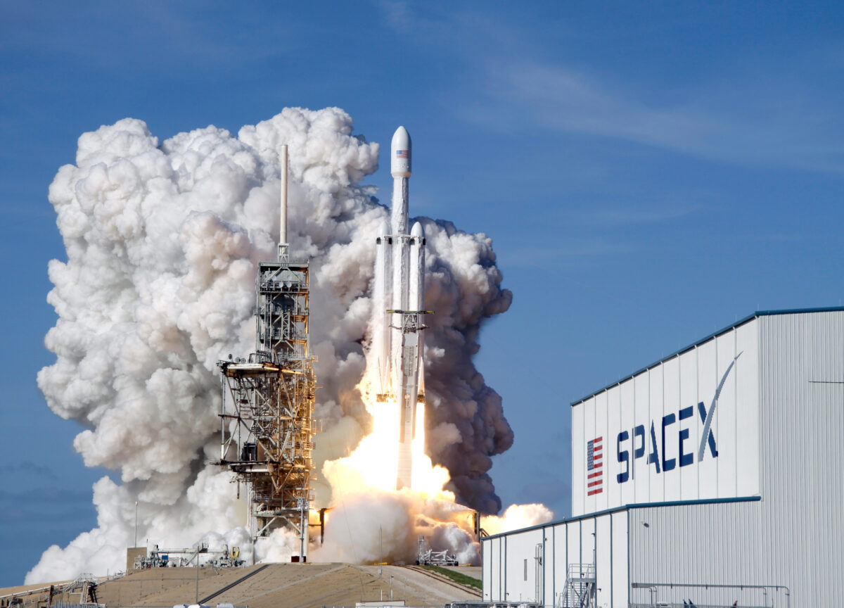 spacex debutta a wall street ipo da record il prezzo delle azioni della societ224 di elon musk da Lapresse.it spacex debutta a wall street ipo da record il prezzo delle azioni della societ224 di elon musk