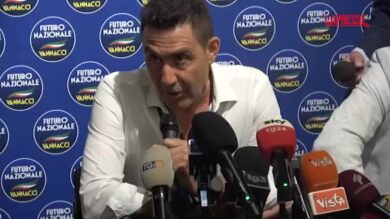 Vannacci: "Ginocchiere? Io non l'avrei recepita come offesa sessista"