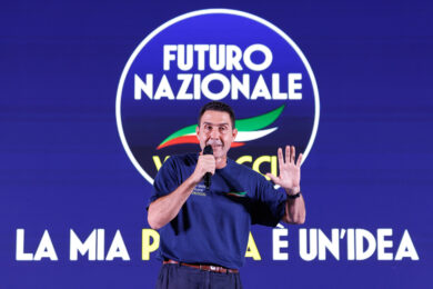 Futuro Nazionale, il partito di Vannacci celebra il sorpasso sulla Lega: “Ora acceleriamo”