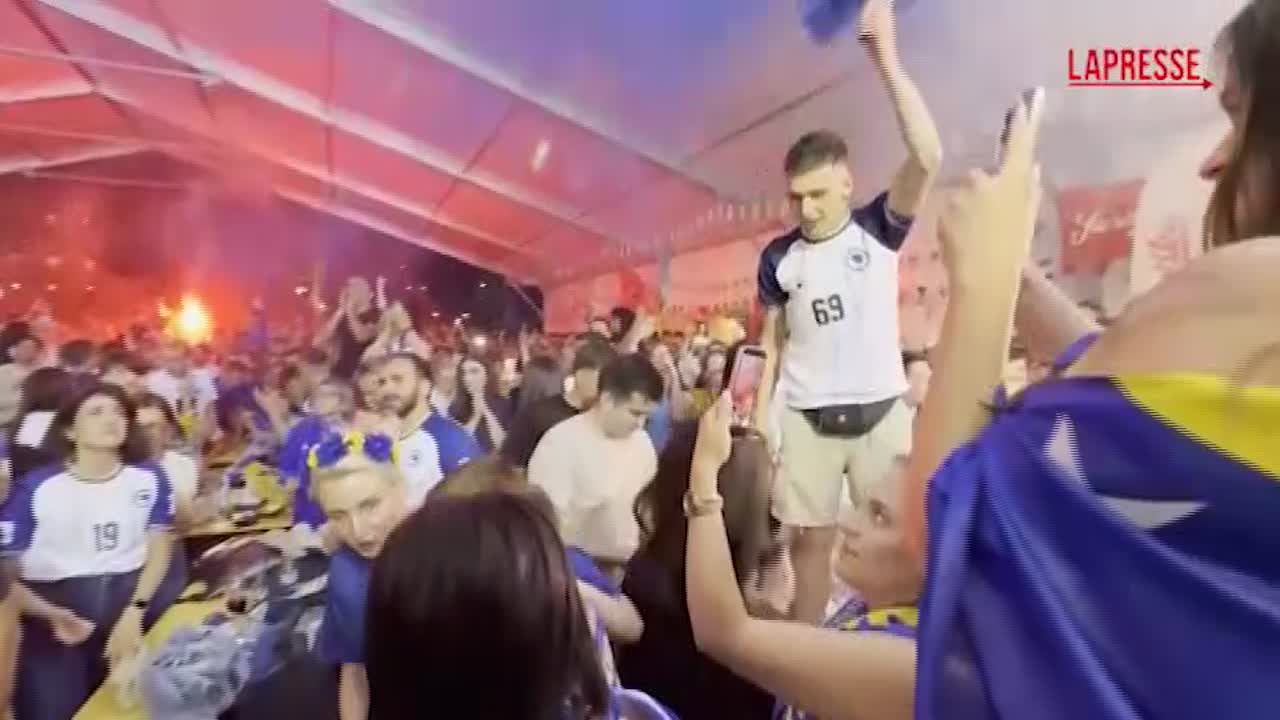 mondiali 2026 a sarajevo i tifosi della bosnia reagiscono al pareggio con il canada da Lapresse.it mondiali 2026 a sarajevo i tifosi della bosnia reagiscono al pareggio con il canada