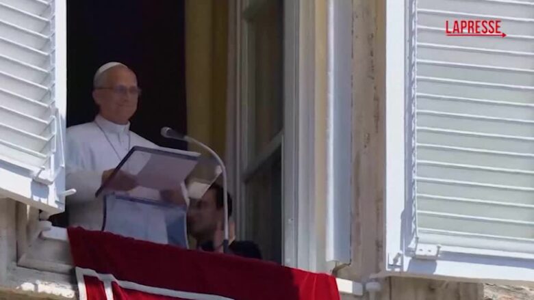 Papa: "Grazie per il viaggio in Spagna, vicino alle Filippine colpite dal terremoto"
