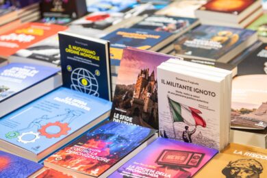 Fiera ‘Più libri più liberi’, la risposta a Meloni: “No censura, sue parole impongono approfondimento”
