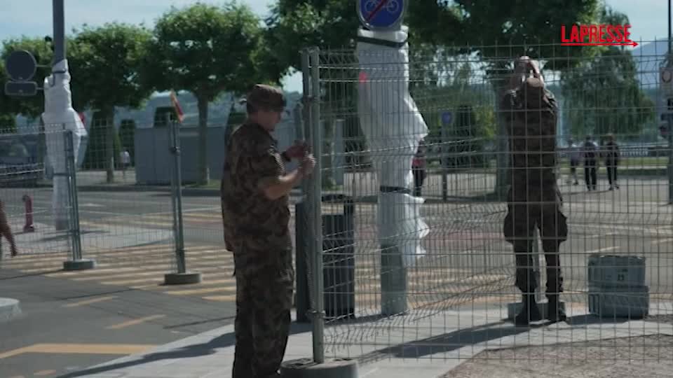 g7 a evian misure di sicurezza rafforzate a ginevra per le proteste da Lapresse.it g7 a evian misure di sicurezza rafforzate a ginevra per le proteste