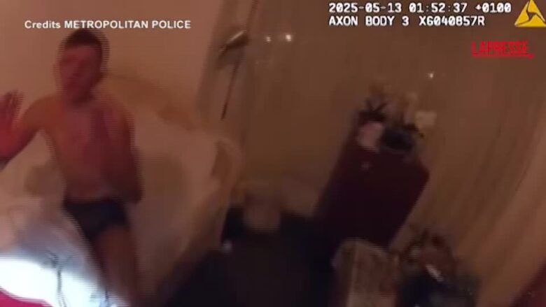 Regno Unito, il video dell’arresto di uno dei responsabili degli incendi contro proprietà legate a Starmer